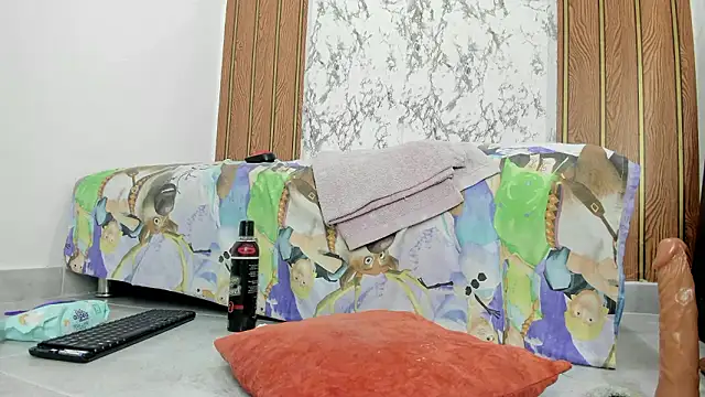 MarianaManzur online show from November 24, 8:22 pm