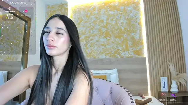 Valentina Ross  online show from November 19, 12:16 pm