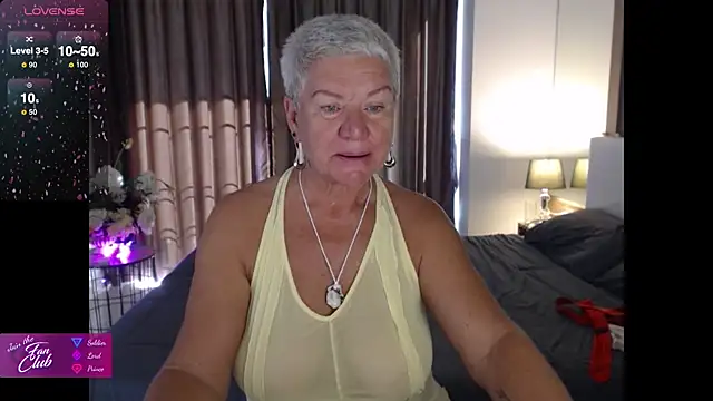 roxana brooks online show from January 10, 2:27 am