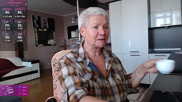 roxana brooks online show from February 5, 1:03 pm