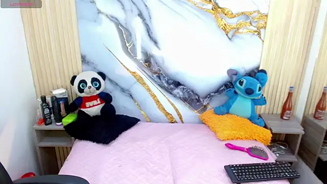 natashaislerxxx online show from March 15, 6:54 pm