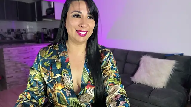 Karina Yang online show from May 15, 11:18 pm