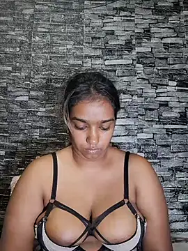 Xindias fantasyX online show from October 31, 6:56 pm