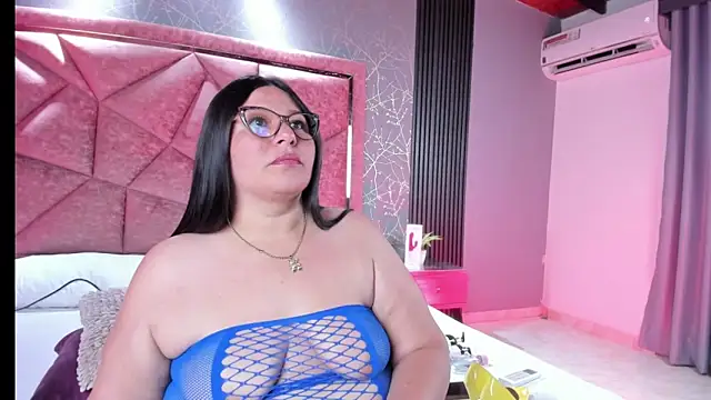 Amanda-Cruz online show from March 31, 12:21 am