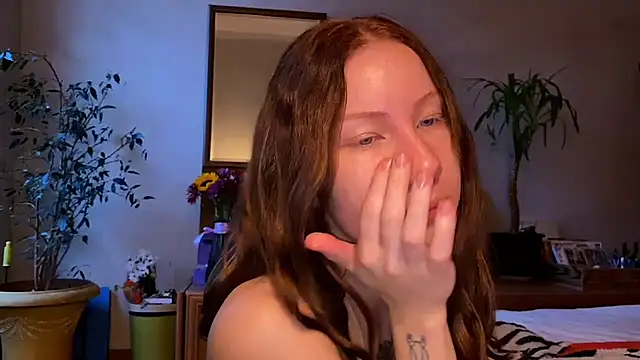 elfess online show from October 21, 5:33 am