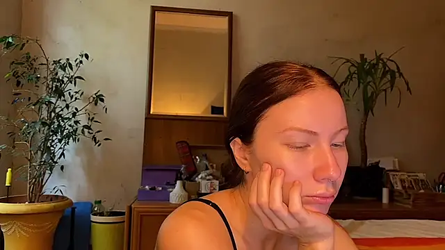 elfess online show from October 6, 6:52 am