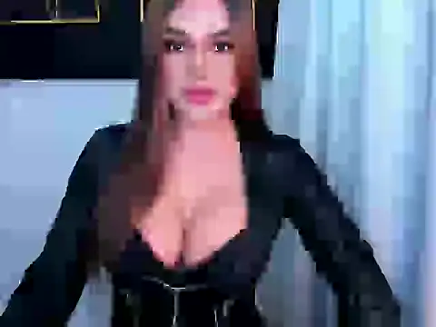 hotstellacumxxx online show from March 15, 7:05 pm