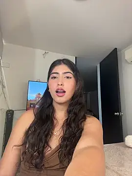 Gaby zahir  online show from June 7, 2:29 am