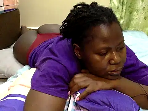 10sexymelo69  online show from September 26, 9:45 pm