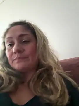 gabiTetas online show from June 16, 9:49 pm