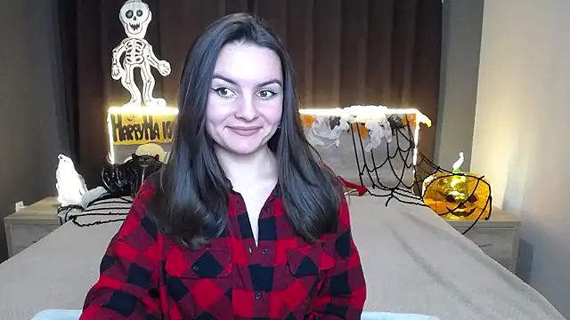 JasmineAsha online show from October 31, 7:51 pm