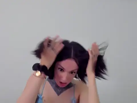 All yours555 online show from September 10, 9:26 pm