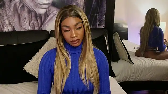 emely brandon online show from November 7, 4:18 am