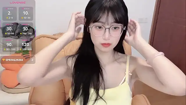 4uoki online show from November 27, 5:38 pm