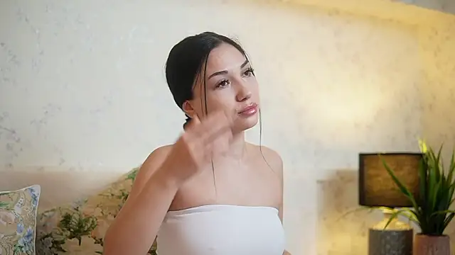 AmyKaiya online show from February 12, 11:17 pm