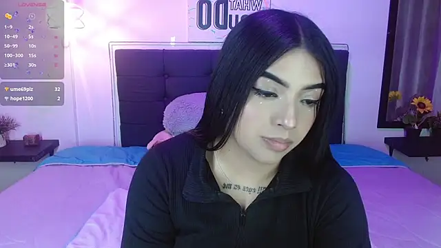 Snapshot of eva_six chatting on October 7, 7:07 pm eva six online show from October 7, 7:07 pm