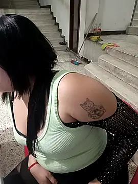 DanelyLopez online show from February 22, 2:23 am