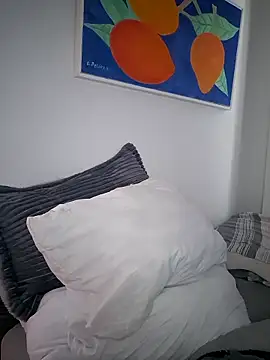 megan doll2 online show from December 16, 3:51 pm