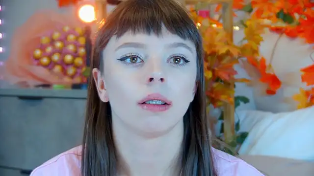 ElisabethDavis online show from October 27, 3:18 pm