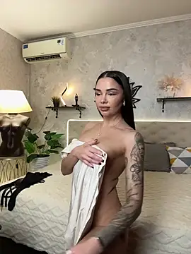 StripBianka online show from April 2, 10:13 am