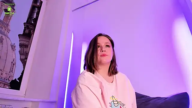 ErikaLust online show from November 18, 4:13 am