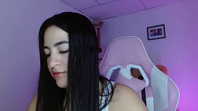 Dakota bumm online show from November 11, 9:34 pm