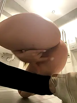 secretcrazy69 online show from September 24, 11:20 am