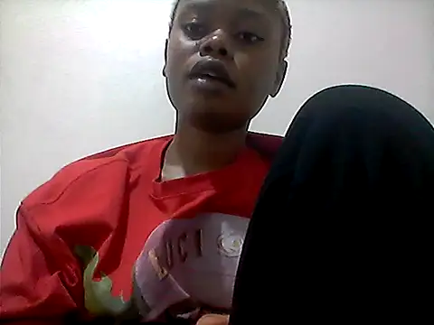 maggyjan online show from August 7, 8:49 pm