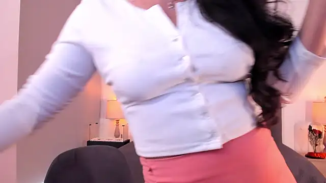 SaharaGarcia   online show from March 6, 7:31 pm