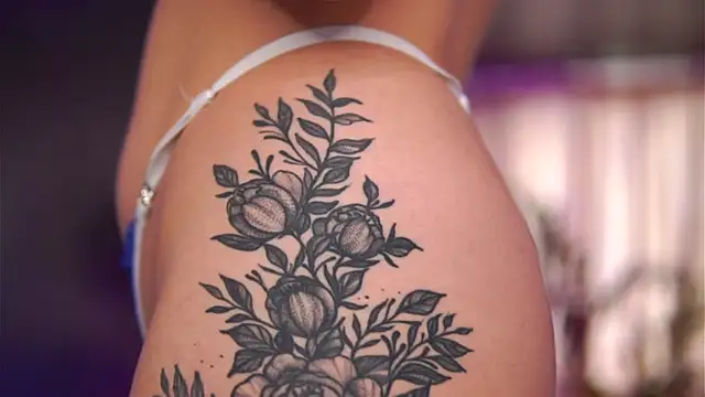 HotSkinnyX online show from September 13, 5:59 am