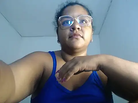 victoris online show from May 12, 12:12 pm