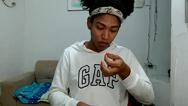 angelamarie1 online show from March 14, 9:10 am