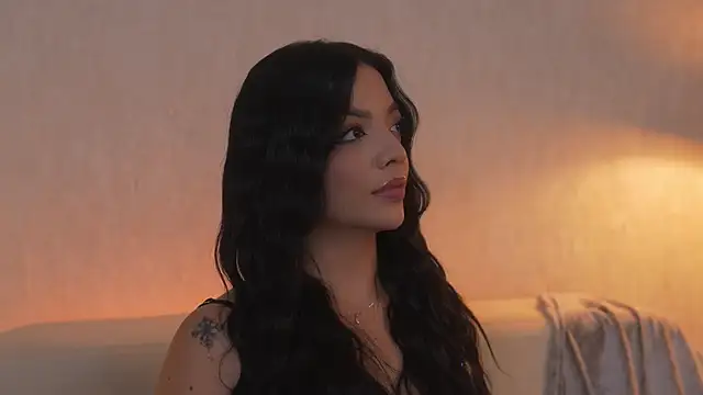 sarah hiill online show from March 12, 12:13 am