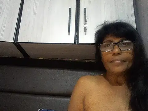 MsAttitude online show from November 20, 8:26 am