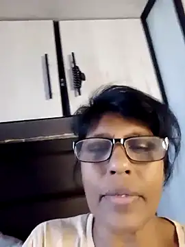 MsAttitude online show from June 4, 8:52 am
