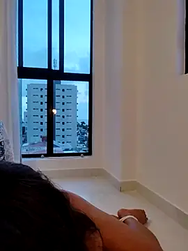 luizamello1234 online show from May 5, 8:12 pm