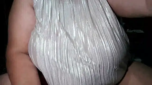 nicholle online show from July 20, 12:02 am