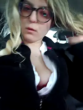 dolcehelena993 online show from March 21, 8:30 am