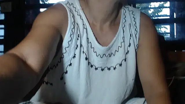 DevoraAmateur online show from July 23, 12:57 pm