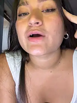 LuceroRm online show from February 7, 4:38 am