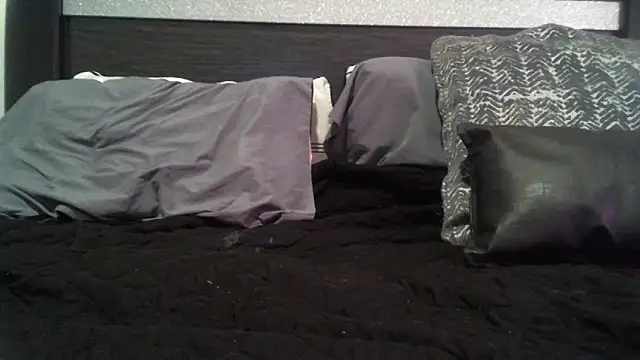 lofibunni online show from April 5, 11:15 pm