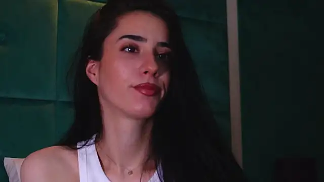 AmeliaJune online show from June 17, 10:11 pm