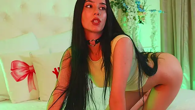 AmeliaJune online show from April 30, 9:41 pm
