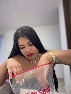 Insane Issa online show from November 20, 10:22 pm