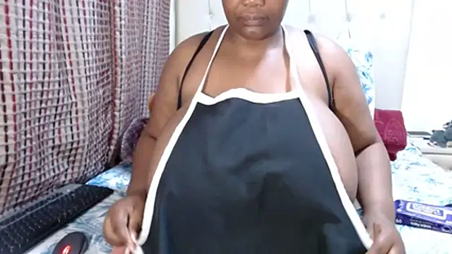 CHOCOLATEDARKBUSTYX online show from November 7, 5:40 pm