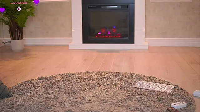 Abbela White online show from October 18, 8:06 am