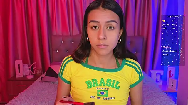 Emiily Scott1 online show from April 2, 11:57 pm