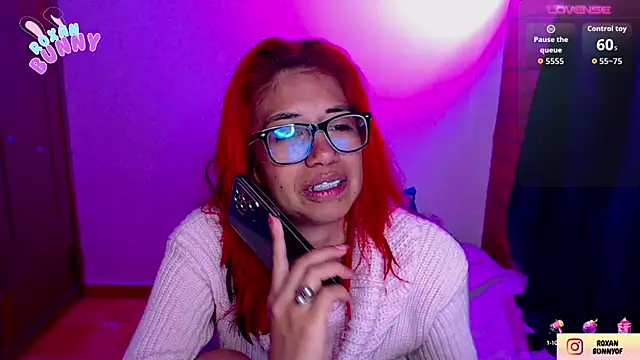 Snapshot of Roxanbunny1 chatting on September 24, 5:28 am Roxanbunny1 online show from September 24, 5:28 am