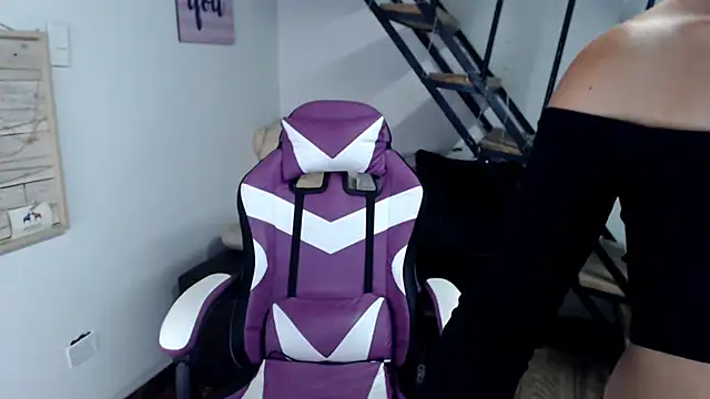 samantha baby  online show from November 9, 12:49 am