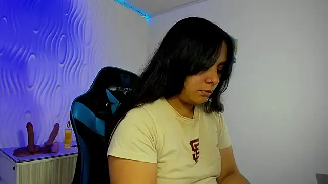 Charis 21 online show from December 20, 1:26 pm